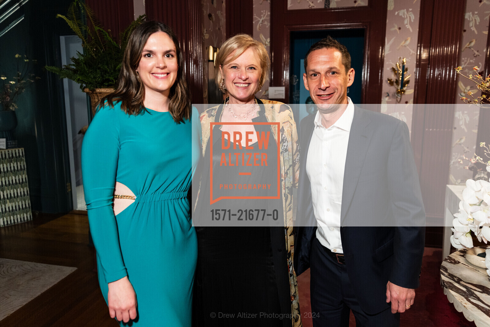 Elena Hobden, Shaundra Bason, Daniel Lurie, Photo #1571-21677-0
