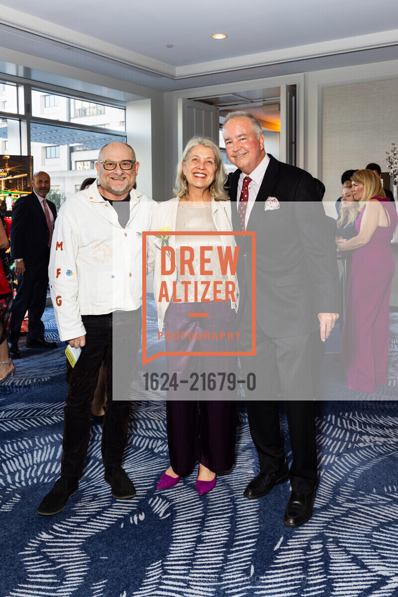 Eric Roos, Suzi Alexander, Patrick Kiss, Larkin Street Youth's 40th Anniversary Gala PAVING THE WAY 2024, Four Seasons Hotel San Francisco, April 26th, 2024, Photo #1624-21679-0 Eric Roos, Suzi Alexander, Patrick Kiss, Photo #1624-21679-0