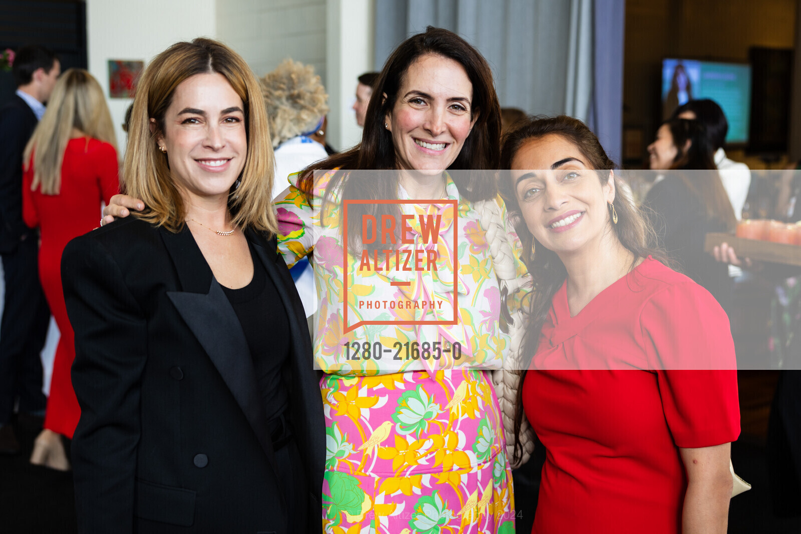 Ali Pincus, Ayesha Barenblat, Enterprise for Youth Heroes at Work 2024, Terra Gallery & Event Venue. 511 Harrison St, SF, CA 94105 US, May 1st, 2024, Photo #1280-21685-0 Ali Pincus, Ayesha Barenblat, Photo #1280-21685-0