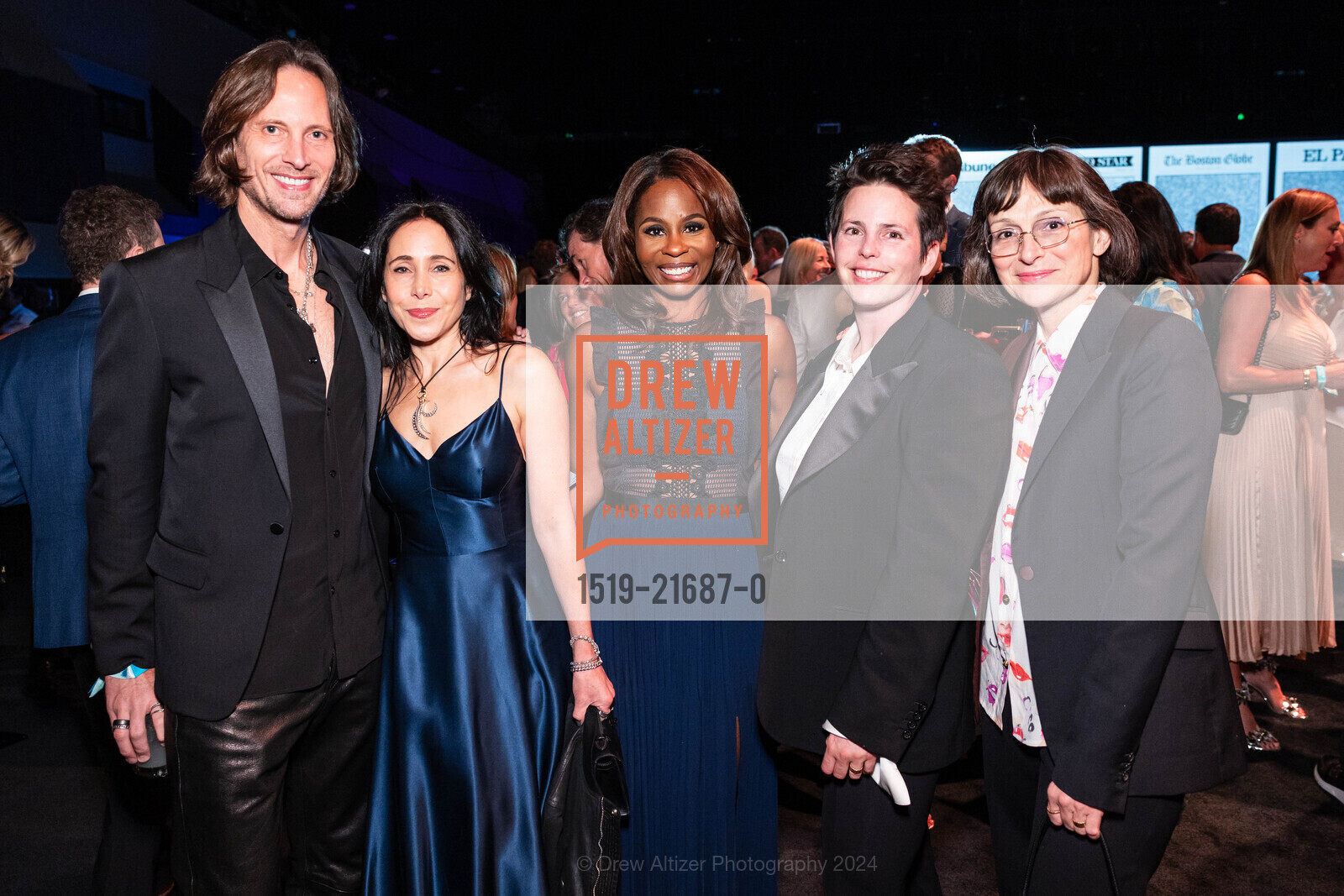 Jonathan Gans, Abigail Turin, Brandi Hudson, Jessica Silverman, Sarah Thornton, Tipping Point Benefit 2024, San Francisco Armory, May 2nd, 2024, Photo #1519-21687-0 Jonathan Gans, Abigail Turin, Brandi Hudson, Jessica Silverman, Sarah Thornton, Photo #1519-21687-0