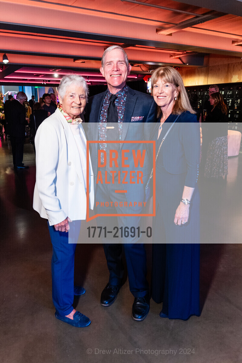 Ute Bowes, Peter Nuth, Chris Scheerder, The Exploratorium's PHENOMENA(L) BALL 2024, The Exploratorium. Pier 15, San Francisco, CA 94111 US, May 3rd, 2024, Photo #1771-21691-0 Ute Bowes, Peter Nuth, Chris Scheerder, Photo #1771-21691-0