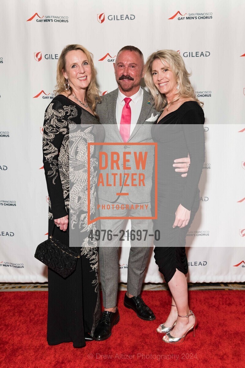 Elizabeth Mitchell, Jeff Valenson, Rochelle Lacey, SF Gay Men's Chorus CRESCENDO GALA, The Westin St. Francis San Francisco on Union Square. 335 Powell St, San Francisco, CA 94102, United States, May 4th, 2024, Photo #4976-21697-0 Elizabeth Mitchell, Jeff Valenson, Rochelle Lacey, Photo #4976-21697-0