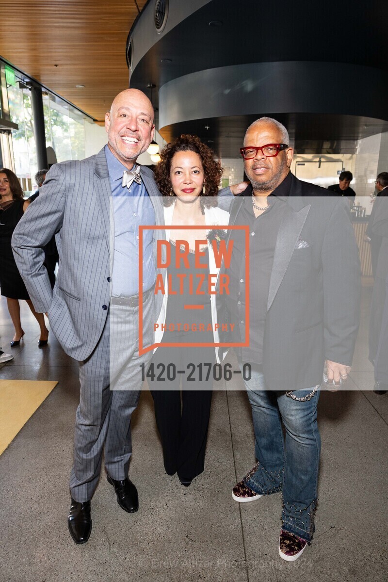 Chris Haydel, Pilar Haydel, Terence Blanchard, SFJAZZ Gala 2024 Honoring Patti Austin, SFJAZZ. 201 Franklin St, San Francisco, CA 94102, United States, May 9th, 2024, Photo #1420-21706-0 Chris Haydel, Pilar Haydel, Terence Blanchard, Photo #1420-21706-0
