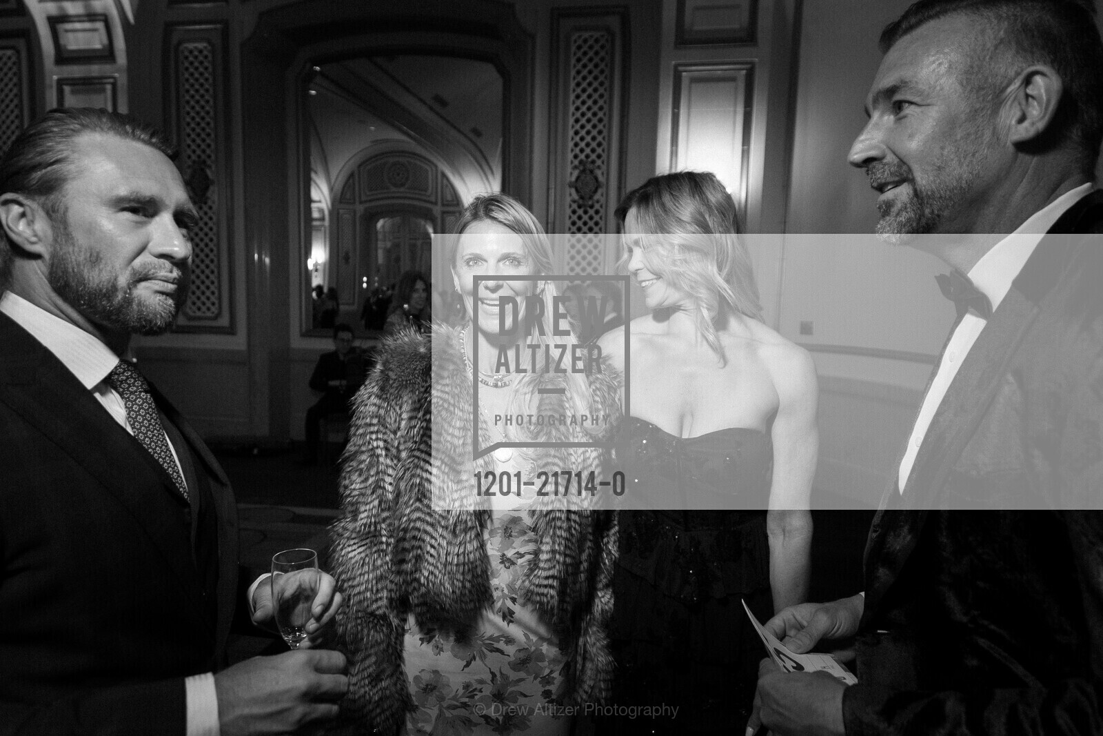 Billy Carlile, Heather Leigh Mckenzie, Heather Sager, Scott Bell, RAPHAEL HOUSE’S Black & White Gala, Palace Hotel, a Luxury Collection Hotel. 2 New Montgomery St, SF, CA 94105 US, Photo #1201-21714-0 Billy Carlile, Heather Leigh Mckenzie, Heather Sager, Scott Bell, Photo #1201-21714-0