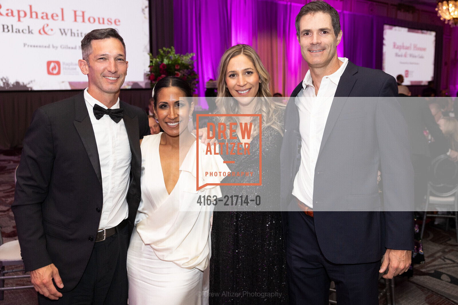 Mike Coffey, Yasmin Coffey, Dina Zagari, Jas Hodzic, Photo #4163-21714-0
