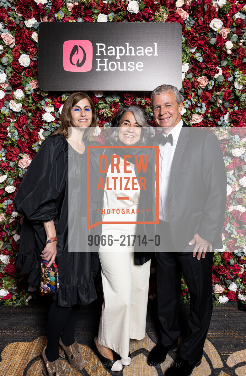 Wendy Ackrell, Paola Colella, Mike Ackrell, RAPHAEL HOUSE’S Black & White Gala, Palace Hotel, a Luxury Collection Hotel. 2 New Montgomery St, SF, CA 94105 US, Photo #9066-21714-0 Wendy Ackrell, Paola Colella, Mike Ackrell, Photo #9066-21714-0