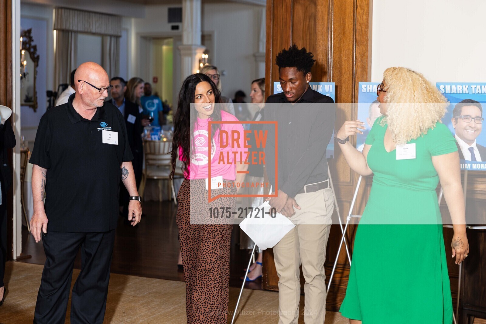 Joe Egan, Ariel Castillo, Ja'Meer Cooper, Lena Potts, Boys & Girls Clubs of The Peninsula 2024 Benefit Dinner, The Peninsula Golf & Country Club. 701 Madera Dr, San Mateo, CA 94403 US, May 16th, 2024, Photo #1075-21721-0 Joe Egan, Ariel Castillo, Ja'Meer Cooper, Lena Potts, Photo #1075-21721-0
