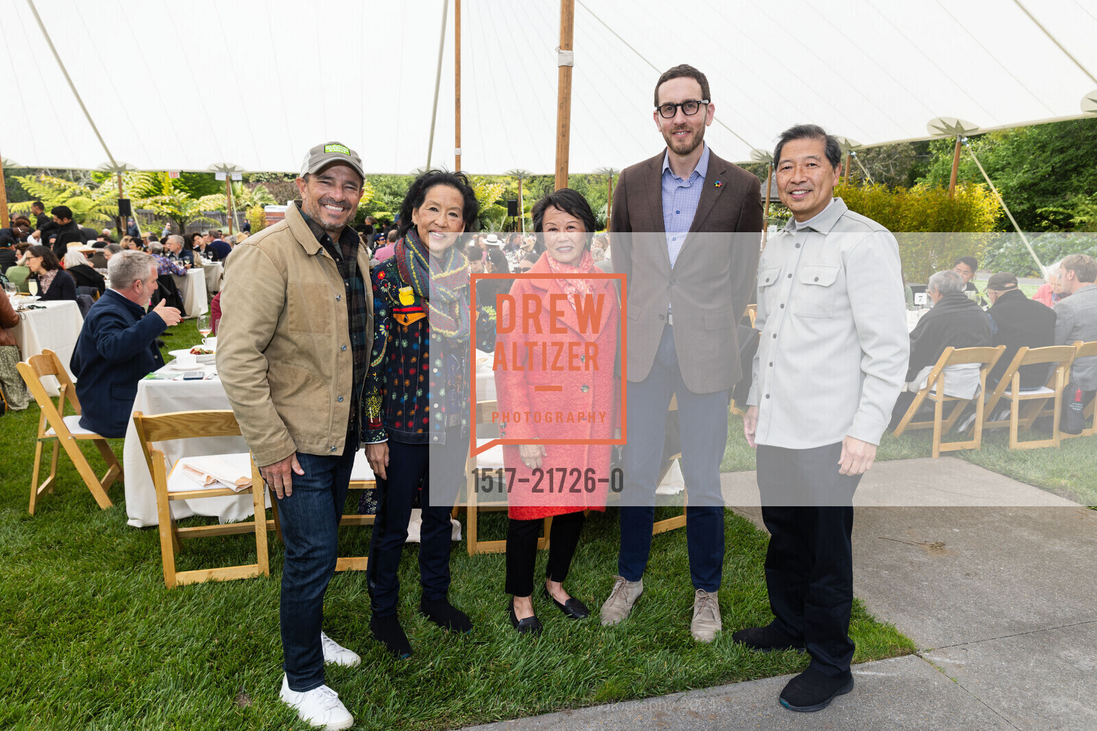 Phil Ginsburg, Vanita Louie, May Choi, Scott Wiener, Austin Louie, GALA FOR THE GARDENS Benefiting the Gardens of Golden Gate Park, San Francisco Botanical Garden. 1199 9th Ave, San Francisco, CA 94122, United States, May 18th, 2024, Photo #1517-21726-0 Phil Ginsburg, Vanita Louie, May Choi, Scott Wiener, Austin Louie, Photo #1517-21726-0