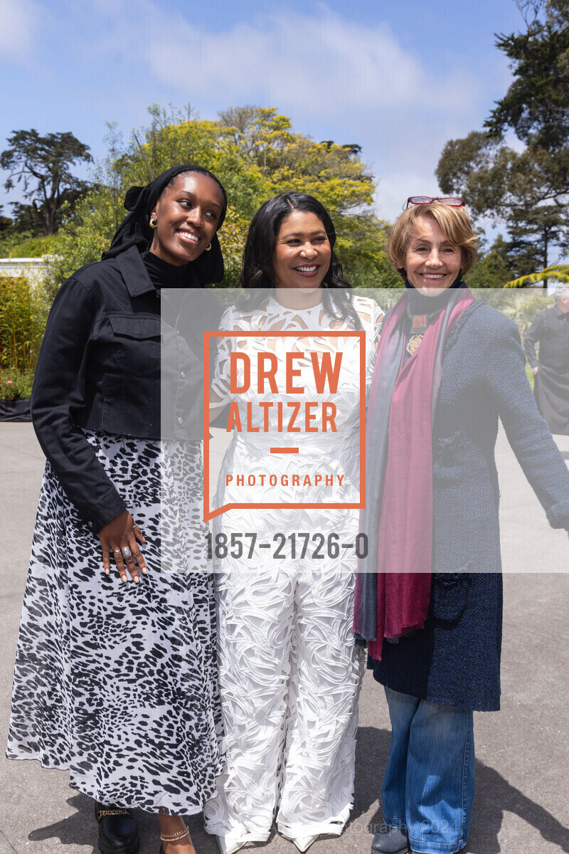 Ayodele Abdul-Hadi, London Breed, Lynne Twist, GALA FOR THE GARDENS Benefiting the Gardens of Golden Gate Park, San Francisco Botanical Garden. 1199 9th Ave, San Francisco, CA 94122, United States, May 18th, 2024, Photo #1857-21726-0 Ayodele Abdul-Hadi, London Breed, Lynne Twist, Photo #1857-21726-0