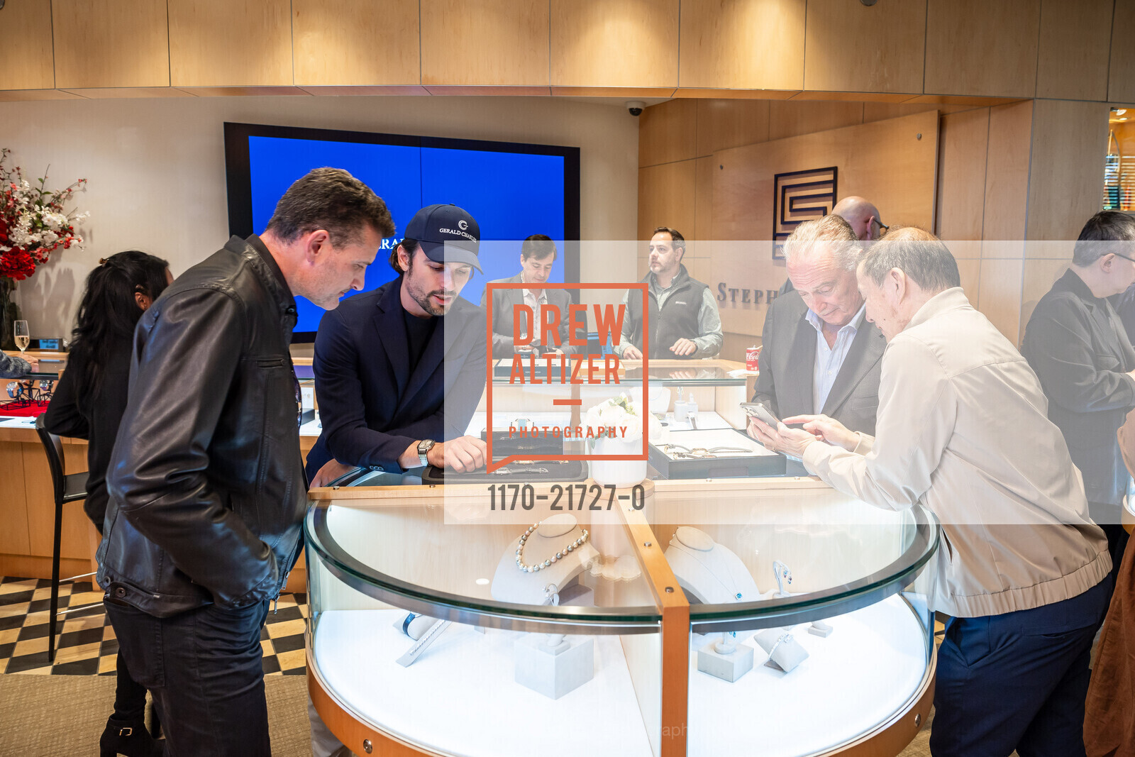 Eric Bach, Federico Ziviani, Franco Ziviani, Don Chan, Stephen Silver Boutique at Rosewood Sand Hill Present Gerald Charles, Rosewood Sand Hill. 2825 Sand Hill Rd, Menlo Park, CA 94025 US, Photo #1170-21727-0 Eric Bach, Federico Ziviani, Franco Ziviani, Don Chan, Photo #1170-21727-0
