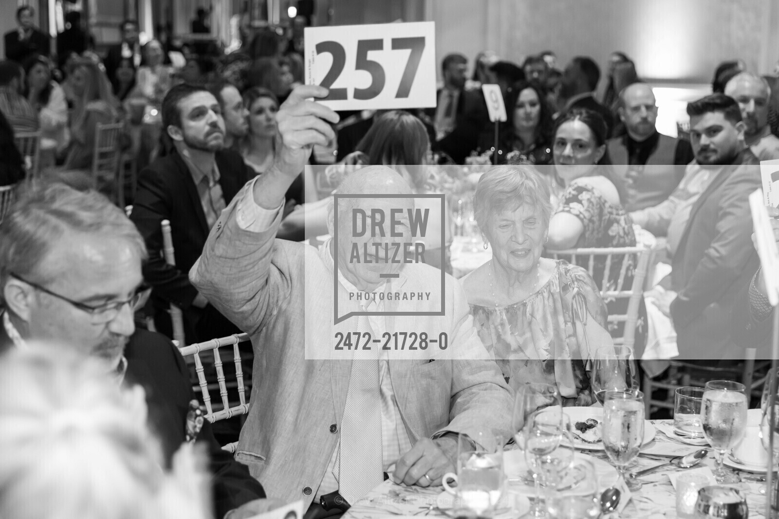 Sergio Nibbi, Karen Nibbi, Family House's 2024 Gala, The Ritz-Carlton, San Francisco. 600 Stockton St, SF, CA 94108 US, May 18th, 2024, Photo #2472-21728-0 Sergio Nibbi, Karen Nibbi, Photo #2472-21728-0