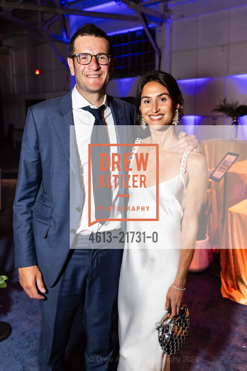 Brandon Shorenstein, Danielle Snyder Shorenstein, Meals on Wheels 36th Annual STAR CHEFS & VINTNERS GALA 2024, Festival Pavilion. Landmark Building C, SF, CA 94123 US, May 19th, 2024, Photo #4613-21731-0 Brandon Shorenstein, Danielle Snyder Shorenstein, Photo #4613-21731-0