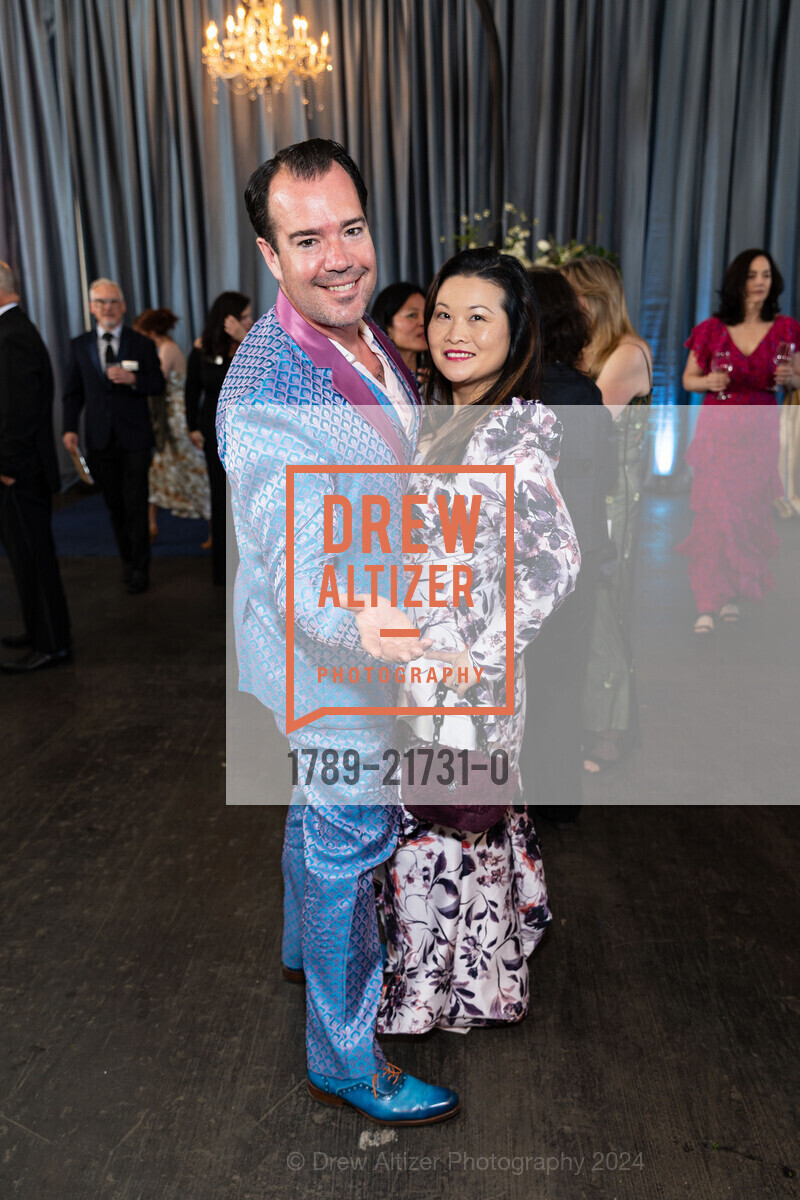 Tim Vallo, Tiffany Kwong, Meals on Wheels 36th Annual STAR CHEFS & VINTNERS GALA 2024, Festival Pavilion. Landmark Building C, SF, CA 94123 US, May 19th, 2024, Photo #1789-21731-0 Tim Vallo, Tiffany Kwong, Photo #1789-21731-0