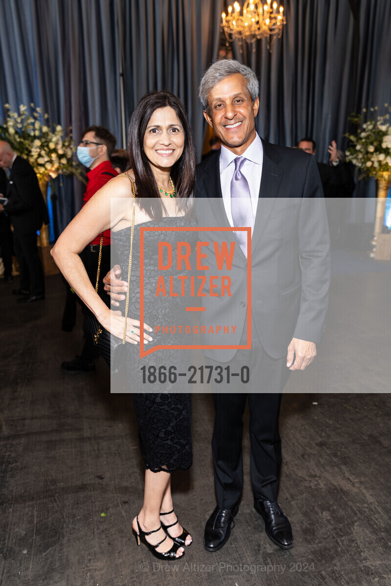 Tejal Sood, Biren Sood, Meals on Wheels 36th Annual STAR CHEFS & VINTNERS GALA 2024, Festival Pavilion. Landmark Building C, SF, CA 94123 US, May 19th, 2024, Photo #1866-21731-0 Tejal Sood, Biren Sood, Photo #1866-21731-0