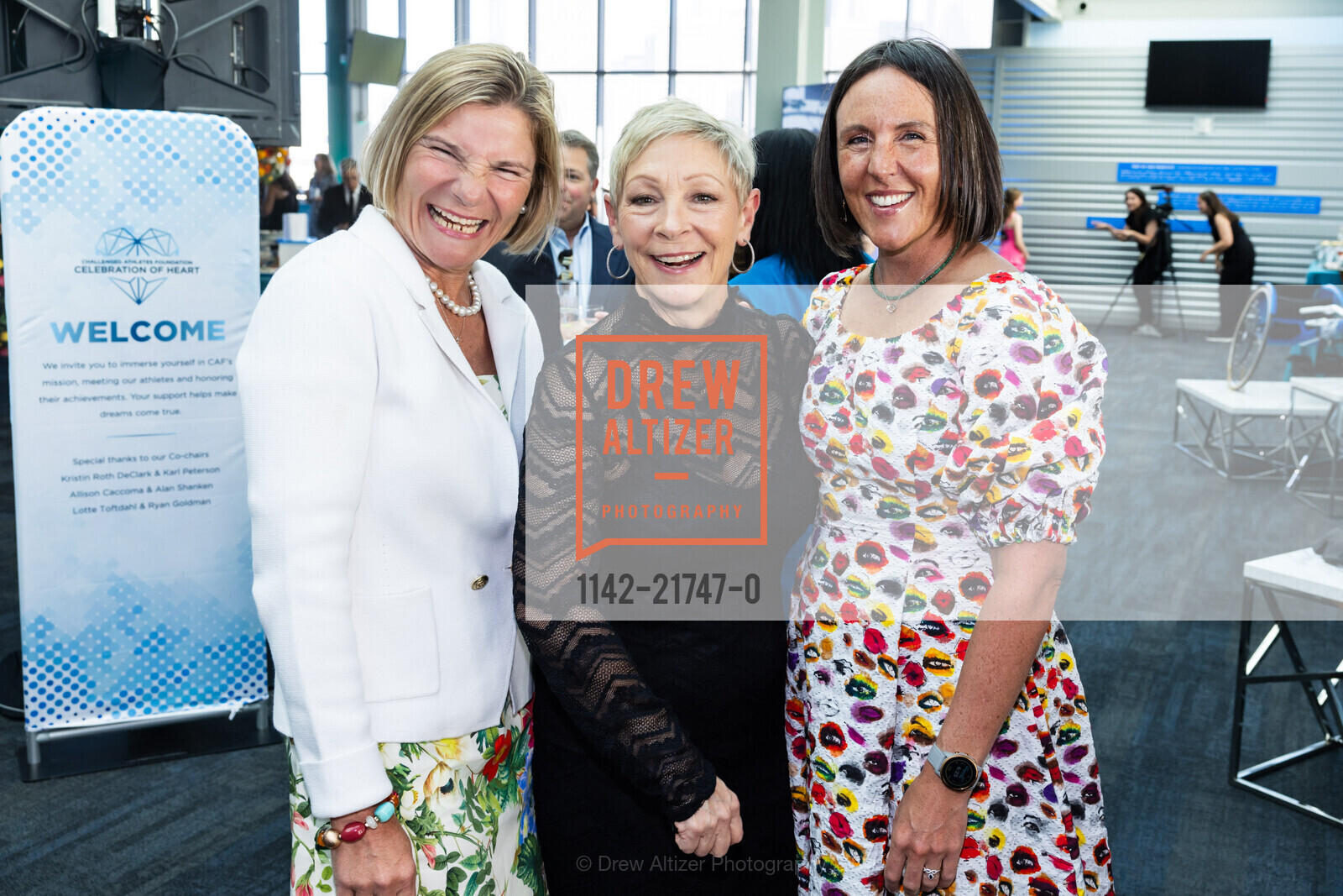 Isabel Mattson, Heidi Wiggins, Jen Faber, Challenged Athletes Foundation CELEBRATION OF HEART 2024 Gala, Pier 27, Upper-Level City View Room. The Embarcadero, SF, CA 94111 US, May 31st, 2024, Photo #1142-21747-0 Isabel Mattson, Heidi Wiggins, Jen Faber, Photo #1142-21747-0