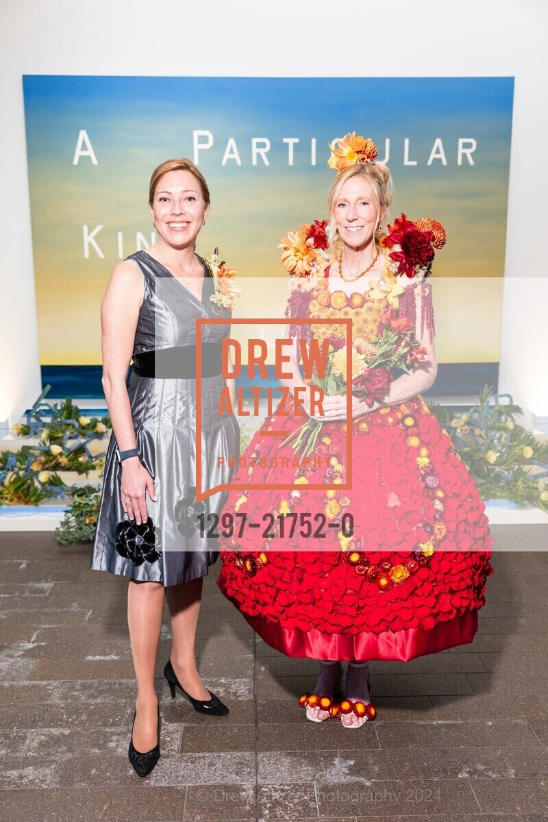 Christina Harsanyi, Donna Cala, Bouquets to Art 40th Anniversary, de Young Museum. 50 Hagiwara Tea Garden Dr, SF, CA 94118 US, June 3rd, 2024, Photo #1297-21752-0 Christina Harsanyi, Donna Cala, Photo #1297-21752-0
