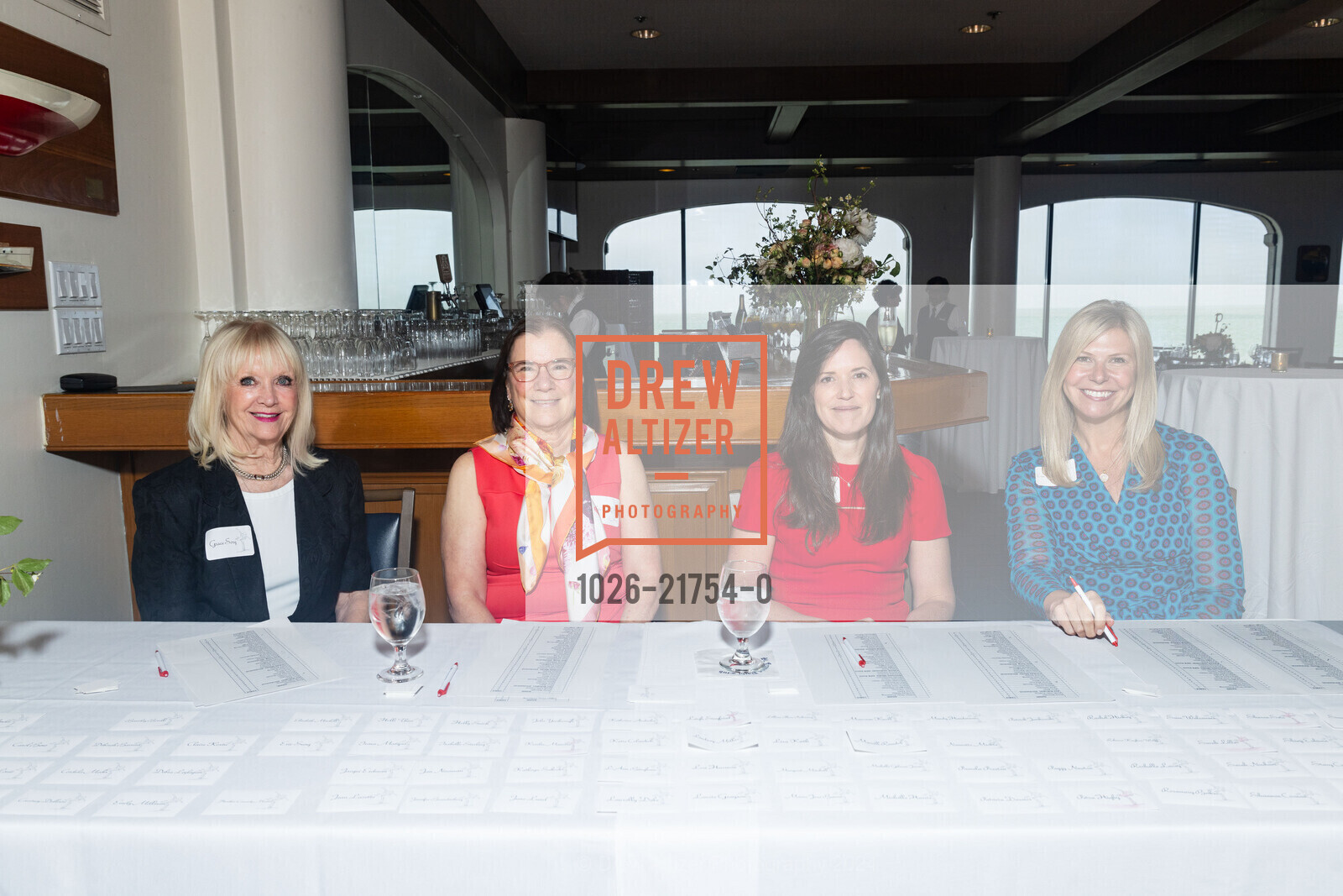 Grace Sorg, Carolyn Koenig, Kelly Hall, Erin Uyttewaal, Photo #1026-21754-0