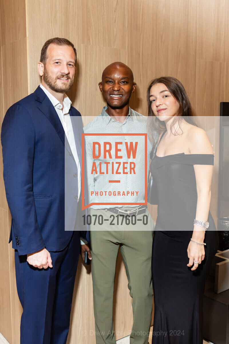 Andrea Molteni, Eric Floyd, Martina Frigerio, Molteni&C Grand Opening - Flagship Store in San Francisco, Luminaire San Francisco. 128 Utah St, SF, CA 94103 US, June 13th, 2024, Photo #1070-21760-0 Andrea Molteni, Eric Floyd, Martina Frigerio, Photo #1070-21760-0