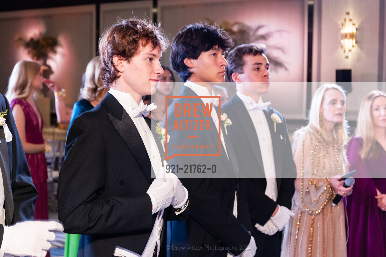 Henry Walling Martin, Elliot Hunter Lee, William John Gorman III, CPMC Debutante Ball 2024, The Westin St. Francis San Francisco on Union Square. 335 Powell St, SF, CA 94102 US, June 15th, 2024, Photo #921-21762-0 Henry Walling Martin, Elliot Hunter Lee, William John Gorman III, Photo #921-21762-0