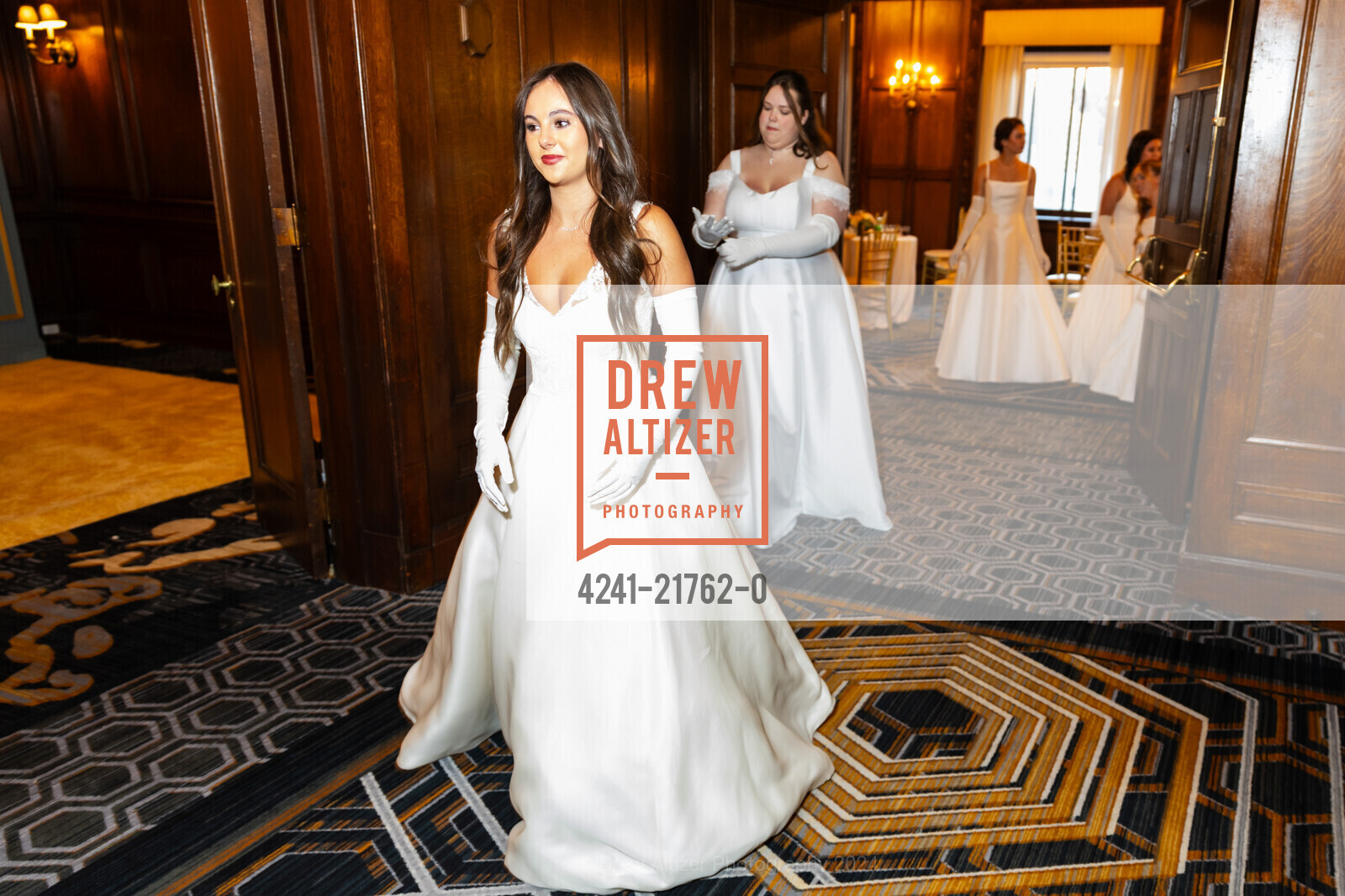 Sophia Grace Barker, CPMC Debutante Ball 2024, The Westin St. Francis San Francisco on Union Square. 335 Powell St, SF, CA 94102 US, June 15th, 2024, Photo #4241-21762-0 Sophia Grace Barker, Photo #4241-21762-0