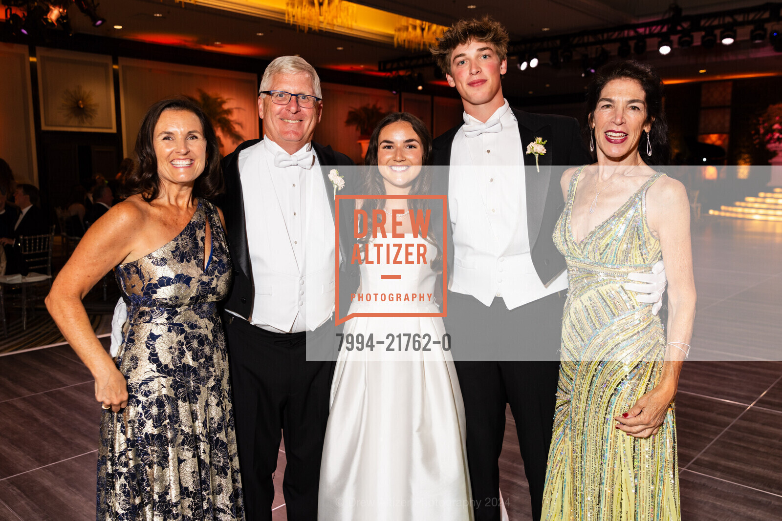 Cindy Burke, Robert Goldsby, Lilianne Michele Burke, Lorenzo Barbagelata-Miller, CPMC Debutante Ball 2024, The Westin St. Francis San Francisco on Union Square. 335 Powell St, SF, CA 94102 US, June 15th, 2024, Photo #7994-21762-0 Cindy Burke, Robert Goldsby, Lilianne Michele Burke, Lorenzo Barbagelata-Miller, Photo #7994-21762-0