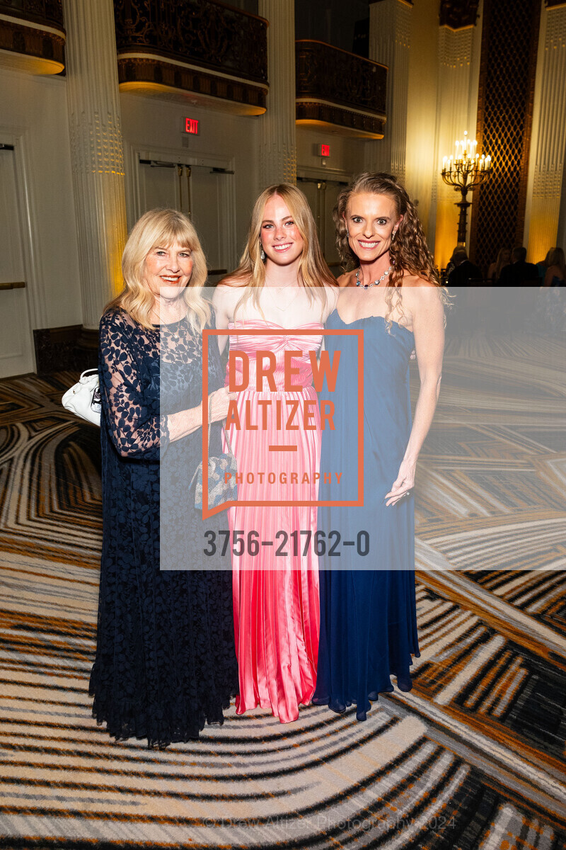 Christina Delerme, Mazzy Barker, Sarah Dilullo, Photo #3756-21762-0
