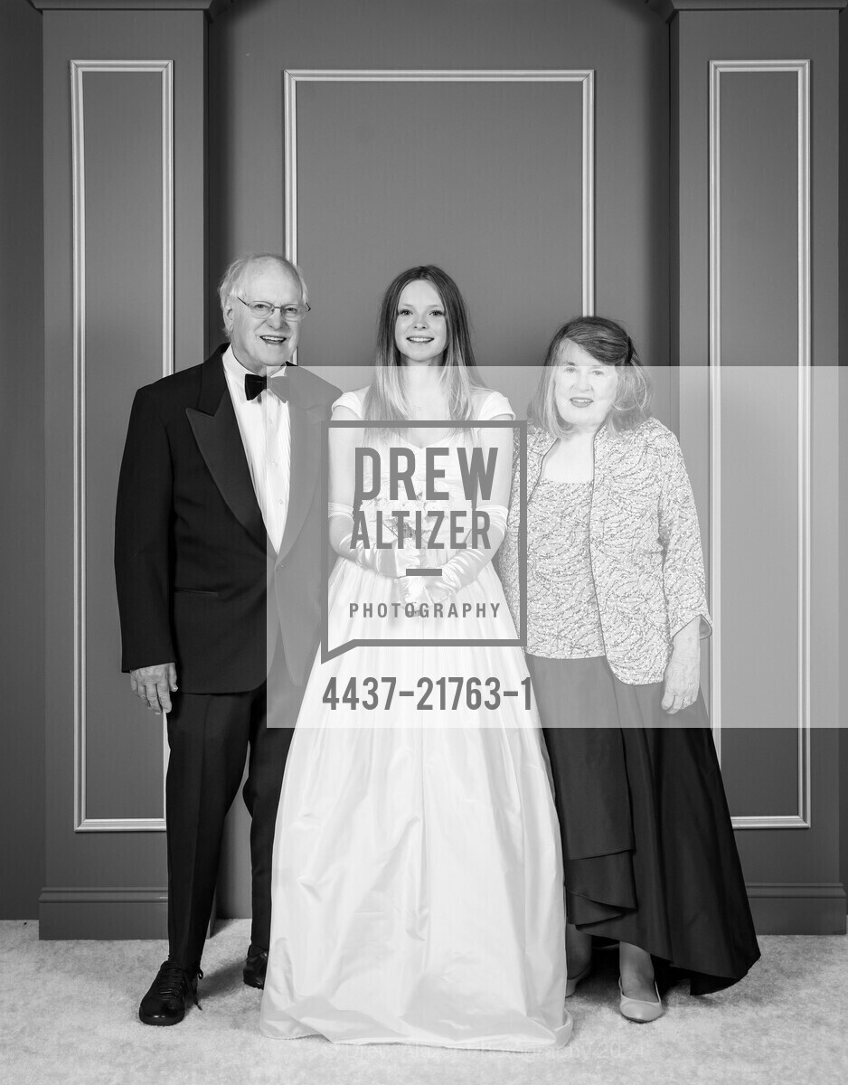 Dick Mitchell, Mitchell Fay Ladd, Peggy Mitchell, Debutante Ball Portraits 2024, The Westin St. Francis. 355 Powell Street, June 15th, 2024, Photo #4437-21763-1 Dick Mitchell, Mitchell Fay Ladd, Peggy Mitchell, Photo #4437-21763-1