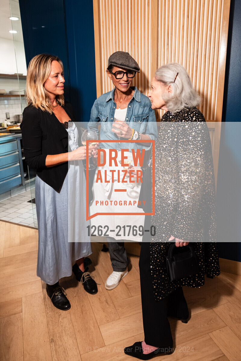 Maria Bello, Dominique Crenn, Denise Hale, La Grande Dame by Veuve Clicquot hosts dinner with Atelier Crenn, Atelier Crenn. 3127 Fillmore St, SF, CA 94123 US, June 26th, 2024, Photo #1262-21769-0 Maria Bello, Dominique Crenn, Denise Hale, Photo #1262-21769-0