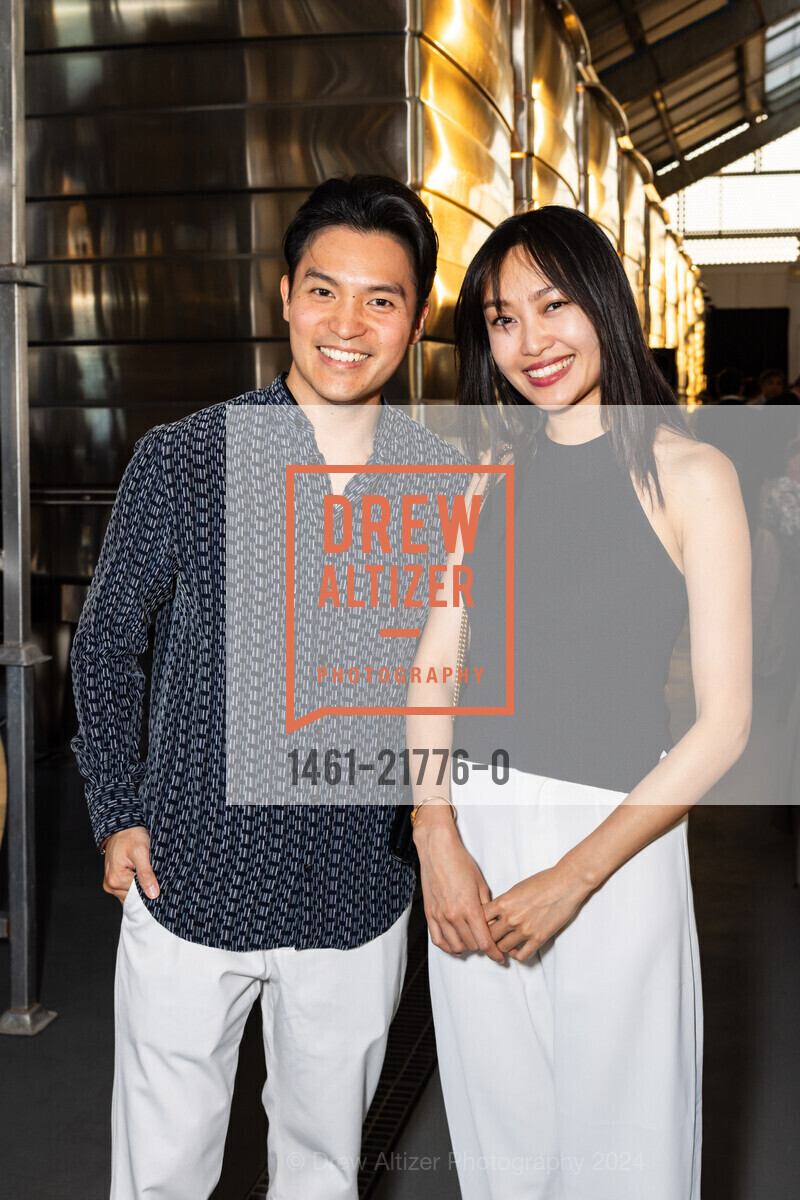 Ray Chen, Areen Chen, Founders' Dinner for Festival Napa Valley 2024, The Donum Estate. 24500 Ramal Rd, Sonoma, CA 95476 US, July 12th, 2024, Photo #1461-21776-0 Ray Chen, Areen Chen, Photo #1461-21776-0