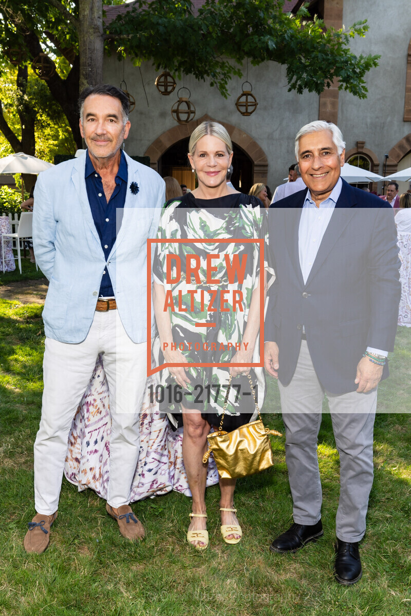 Michael Polenske, Mary Beth Shimmon, David Shimmon, Opening Night with Festival Orchestra Napa at Charles Krug for Festival Napa Valley 2024, Charles Krug. 2800 Main St, St Helena, CA 94574 US, July 13th, 2024, Photo #1016-21777-1 Michael Polenske, Mary Beth Shimmon, David Shimmon, Photo #1016-21777-1