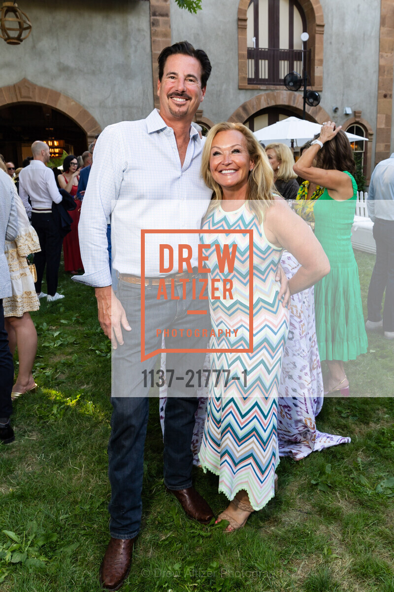 Oren Lewin, Vickie Lewin, Opening Night with Festival Orchestra Napa at Charles Krug for Festival Napa Valley 2024, Charles Krug. 2800 Main St, St Helena, CA 94574 US, July 13th, 2024, Photo #1137-21777-1 Oren Lewin, Vickie Lewin, Photo #1137-21777-1