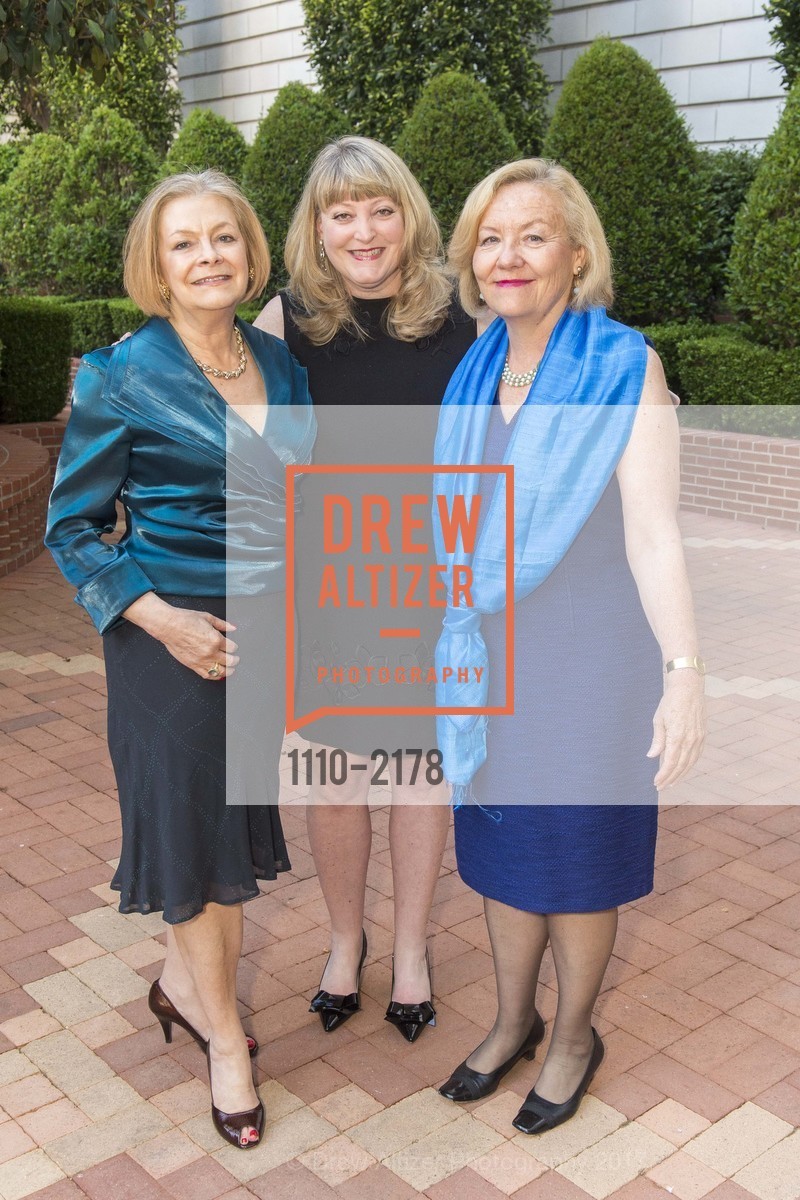 Laine Buckingham, Renee Goldstein, Catherine Pyke, Junior League of San Francisco's 12th Annual Women at the Center Honors Celebration, Ritz. 600 Stockton St. San Francisco, United States, May 12th, 2017, Photo #1110-2178 Laine Buckingham, Renee Goldstein, Catherine Pyke, Photo #1110-2178