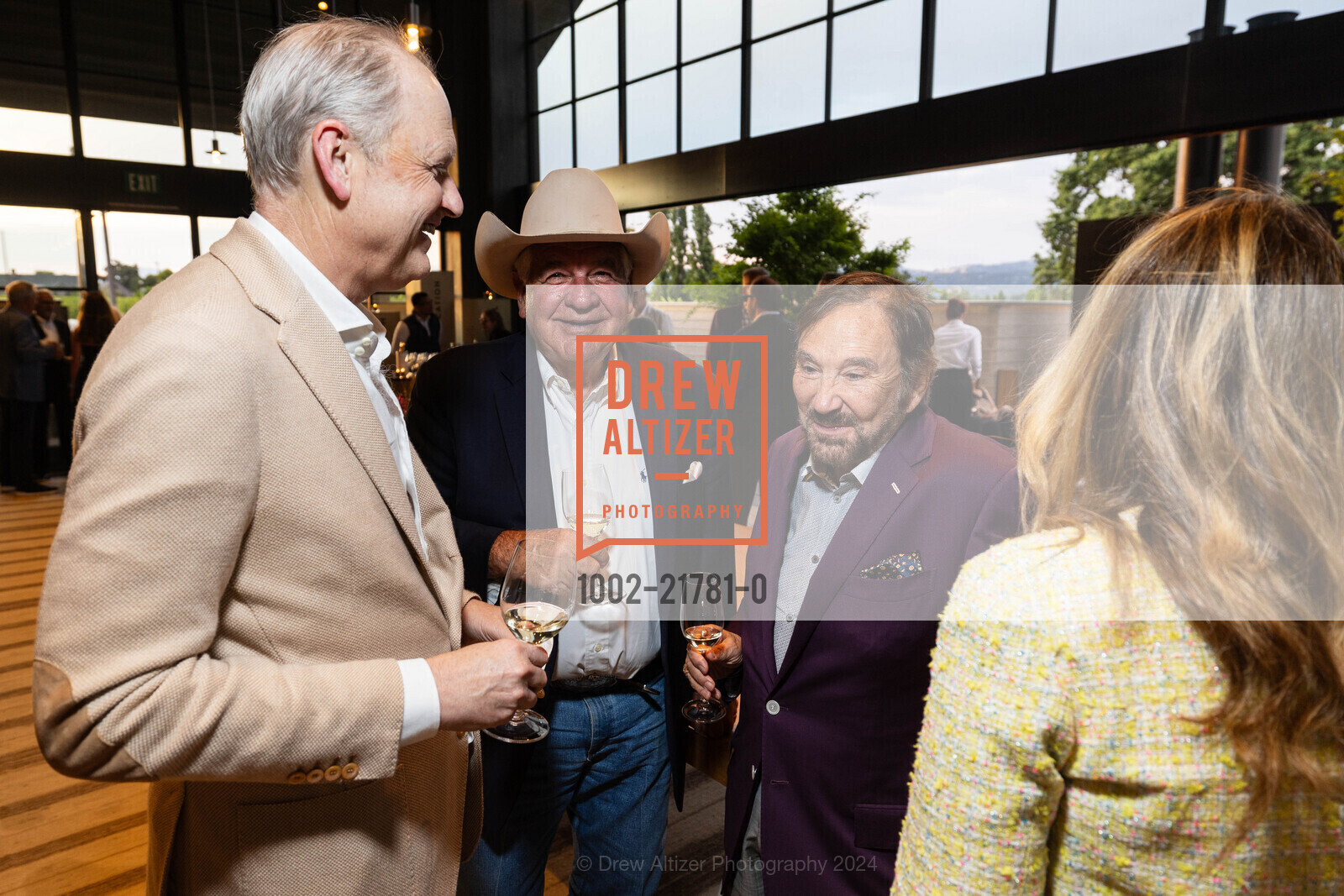 Steven Stull, Robin Baggett, Luis NazarJose, Photo #1002-21781-0