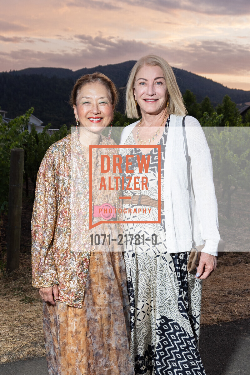 Olivia Decker, Suzanne Deal Booth, Patron Dinner at ONEHOPE Winery for Festival Napa Valley 2024, ONEHOPE. 8301 St Helena Hwy, Napa, CA 94558 US, July 13th, 2024, Photo #1071-21781-0 Olivia Decker, Suzanne Deal Booth, Photo #1071-21781-0