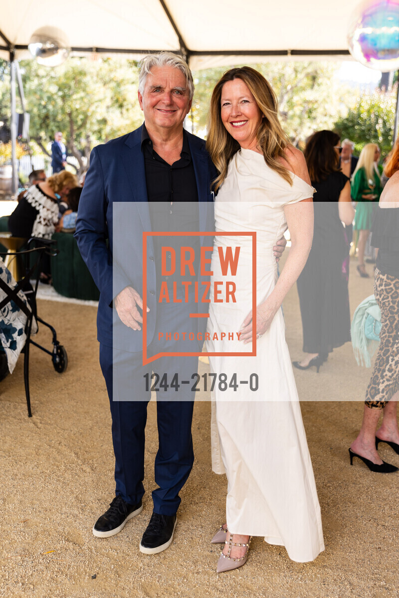 John Riccitiello, Elizabeth Osterman, Arts for All Gala 2024 with Festival Napa Valley 2024, Nickel & Nickel. 8164 St Helena Hwy, Oakville, CA 94562 US, July 15th, 2024, Photo #1244-21784-0 John Riccitiello, Elizabeth Osterman, Photo #1244-21784-0