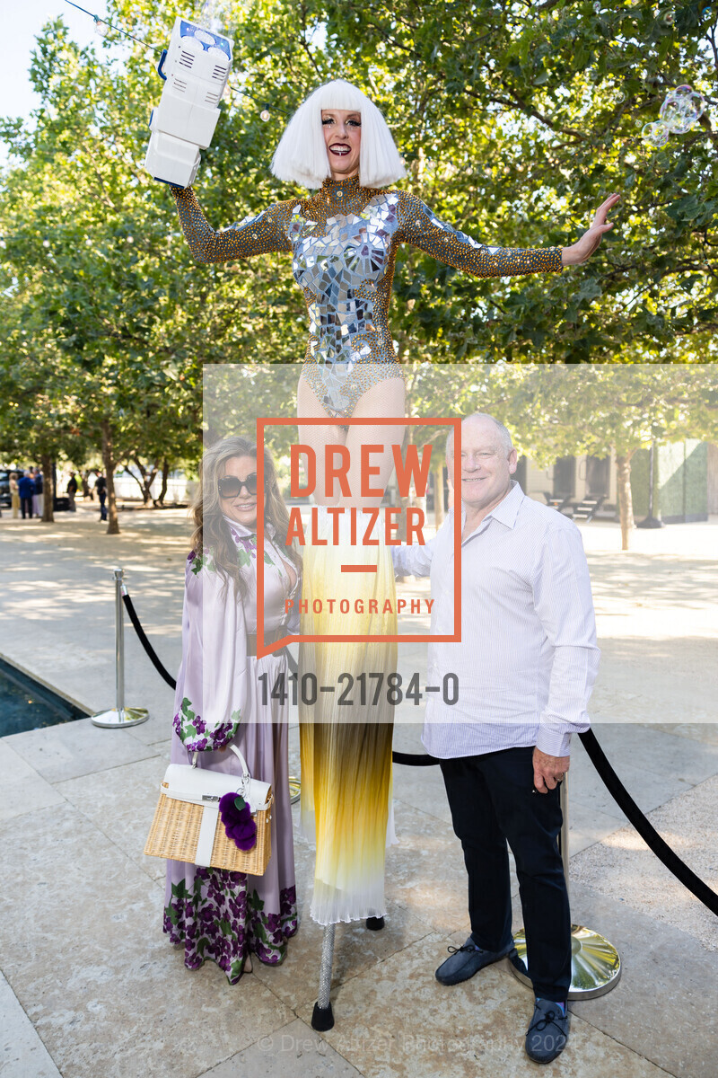 Debbie Zeiden, Mike Zeiden, Arts for All Gala 2024 with Festival Napa Valley 2024, Nickel & Nickel. 8164 St Helena Hwy, Oakville, CA 94562 US, July 15th, 2024, Photo #1410-21784-0 Debbie Zeiden, Mike Zeiden, Photo #1410-21784-0