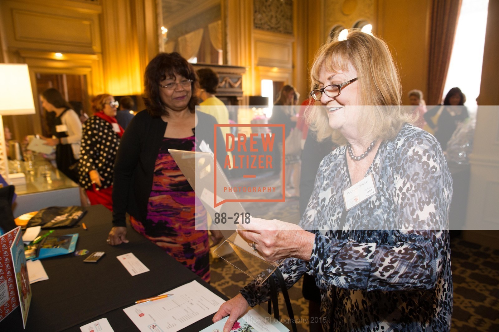 Patricia Proses, Salvation Army Flower Power Luncheon, Sir Francis Drake Hotel. 450 Powell St, August 4th, 2015,Drew Altizer, Drew Altizer Photography, full-service agency, private events, San Francisco photographer, photographer california