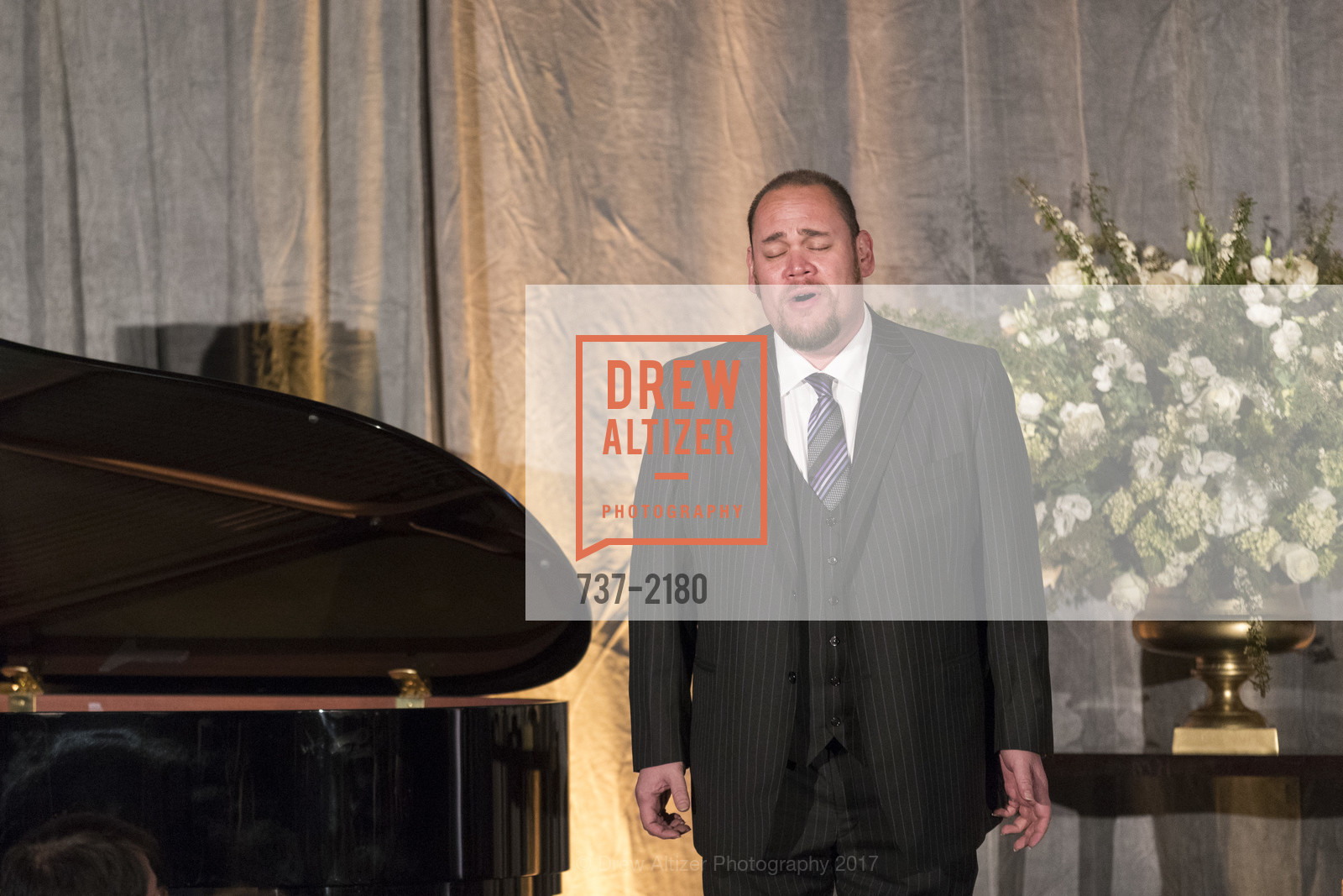 Performance, San Francisco Opera - President's Dinner 2017, St. Regis, Gallery Ballroom. 125 Third St. SF, California, May 10th, 2017, Photo #737-2180 Performance, Photo #737-2180