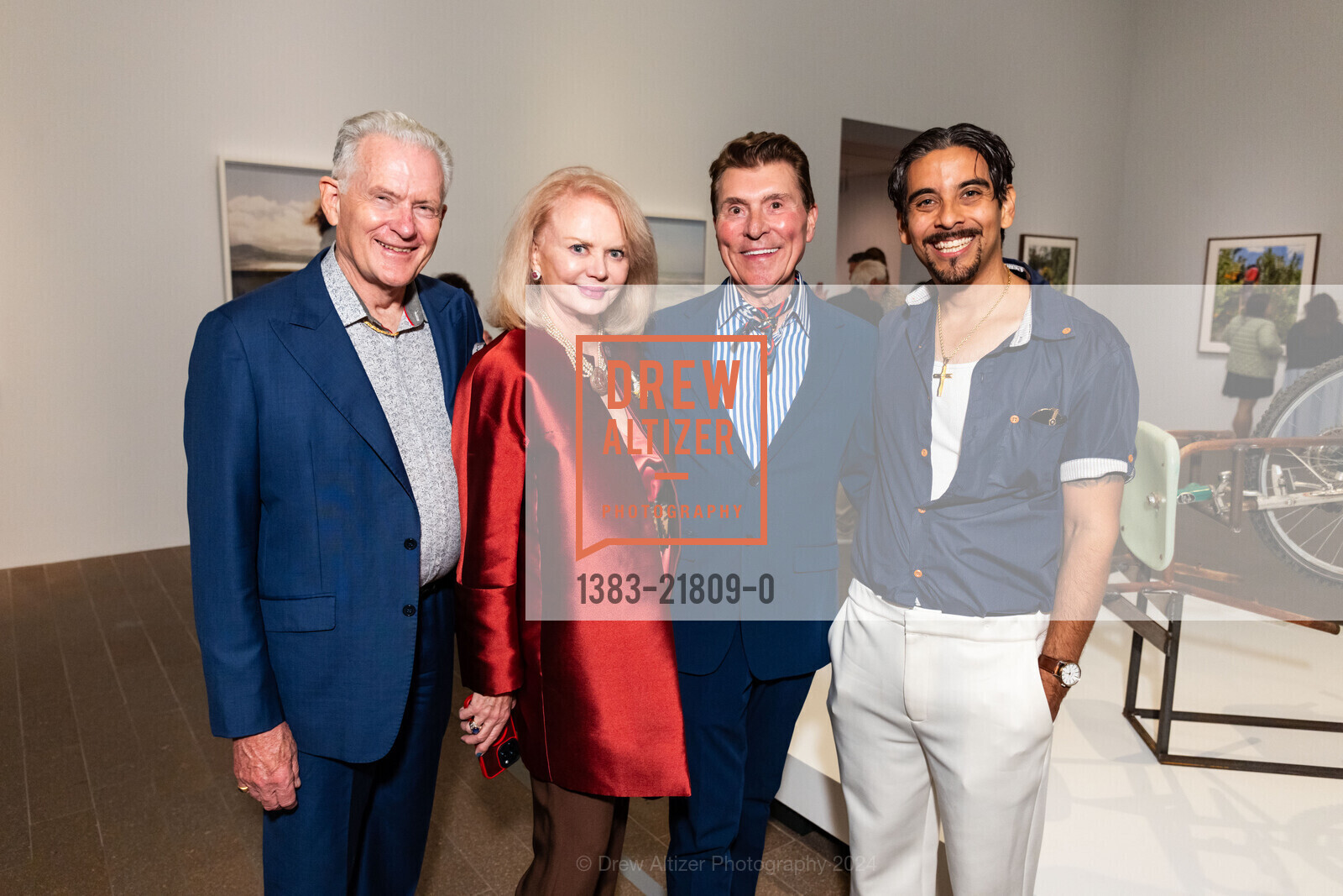 David Blount-Porter, Heide Betz, Robert Beadle, Alexis Cuarezma, The deYoung hosts About Place: Bay Area Artists from the Svane Gift CSC Reception, de Young Museum. 50 Hagiwara Tea Garden Drive, San Francisco, California, 94118, United States, August 8th, 2024, Photo #1383-21809-0 David Blount-Porter, Heide Betz, Robert Beadle, Alexis Cuarezma, Photo #1383-21809-0