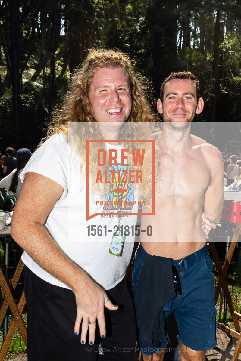 Zach Spoerl, Sylvan Esso and Poolside perform at Stern Grove Festival's BIG PICNIC 2024 Day 1, Sigmund Stern Recreation Grove. 2750 19th Ave, August 24th, 2024, Photo #1561-21815-0 Zach Spoerl, Photo #1561-21815-0