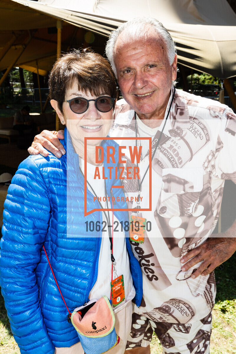 Janice Berkowicz, Dennis Berkowicz, Photo #1062-21819-0