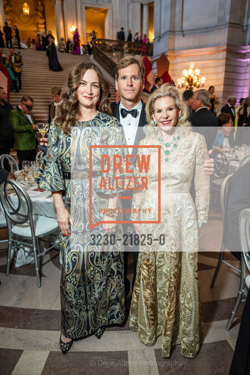 Alexis Traina, Trevor Traina, Dede Wilsey, San Francisco Opera's Masked Ball 2024, San Francisco Opera. 301 Van Ness Ave, Photo #3230-21825-0 Alexis Traina, Trevor Traina, Dede Wilsey, Photo #3230-21825-0