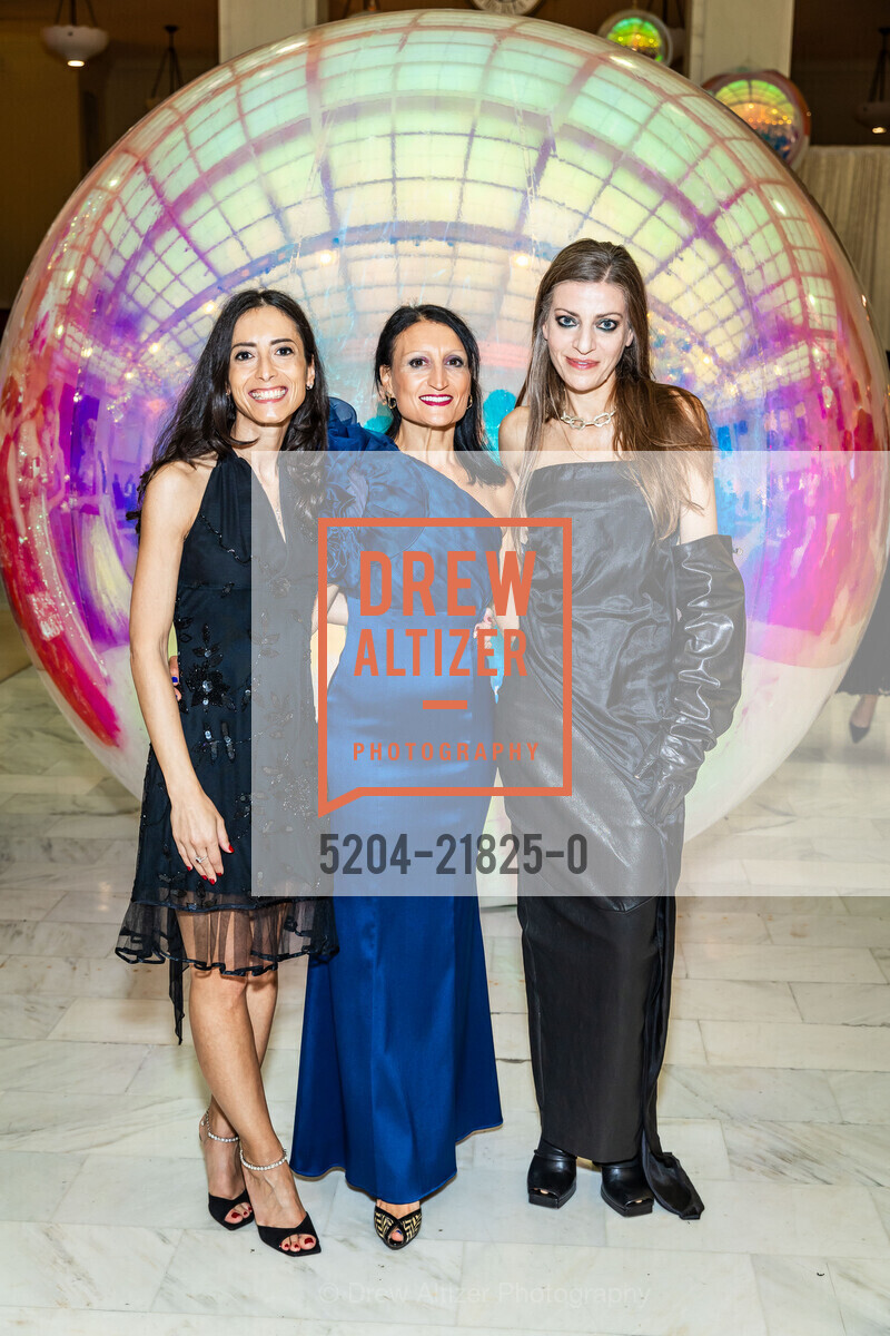 Barbara Celona, Serena Perfetto, Marilena Gallotta, San Francisco Opera's Masked Ball 2024, San Francisco Opera. 301 Van Ness Ave, Photo #5204-21825-0 Barbara Celona, Serena Perfetto, Marilena Gallotta, Photo #5204-21825-0