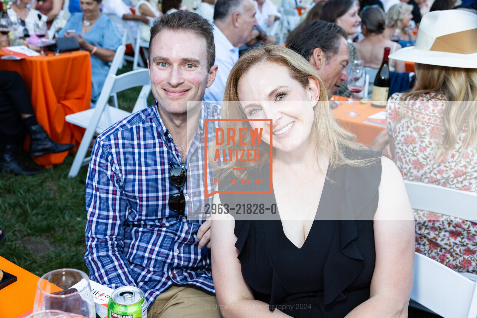 Michael Thermond, Julie Glover, Montalvo Arts Center Food & Wine Classic 2024, Montalvo Arts Center. 15400 Montalvo Road, September 8th, 2024, Photo #2963-21828-0 Michael Thermond, Julie Glover, Photo #2963-21828-0