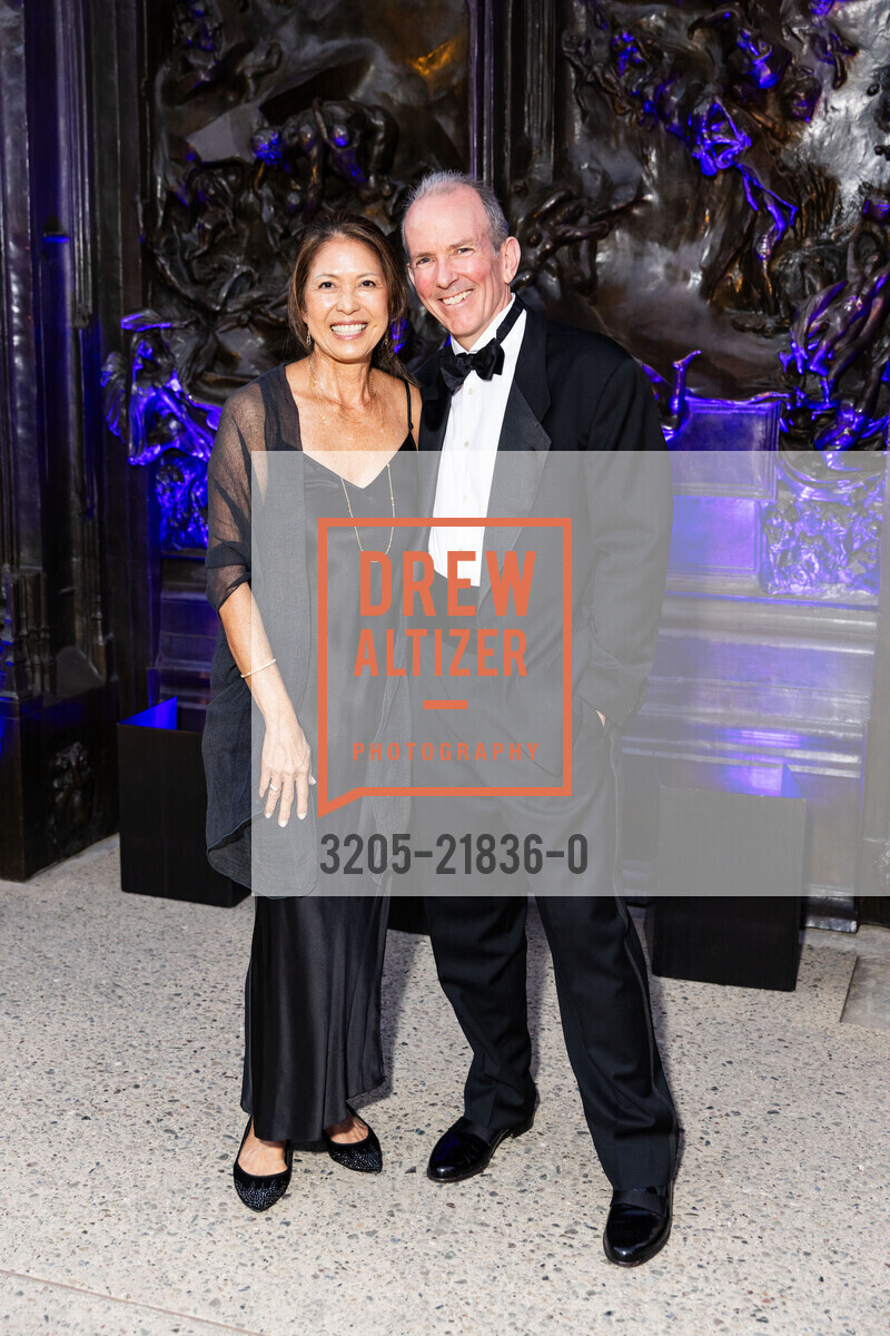 Joyce Chung, Rene Lacerte, Museums By Moonlight 2024, Cantor Arts Center. 328 Lomita Dr, September 14th, 2024, Photo #3205-21836-0 Joyce Chung, Rene Lacerte, Photo #3205-21836-0
