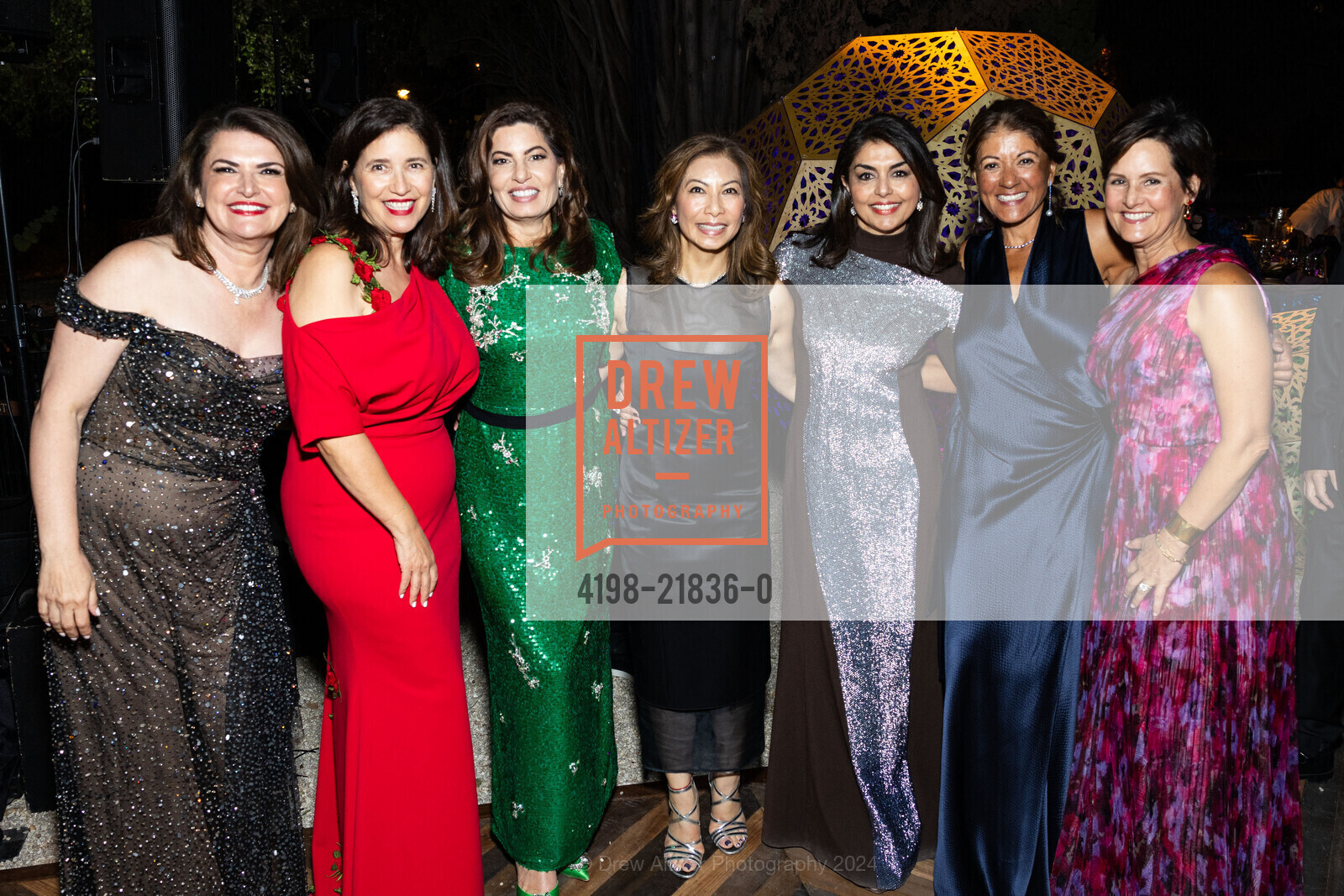 Samira Amidi, Marjan Hassanein, Rula Tamer, Michelle Tai, Sara Abbasi, Sandie Schmaier, Museums By Moonlight 2024, Cantor Arts Center. 328 Lomita Dr, September 14th, 2024, Photo #4198-21836-0 Samira Amidi, Marjan Hassanein, Rula Tamer, Michelle Tai, Sara Abbasi, Sandie Schmaier, Photo #4198-21836-0