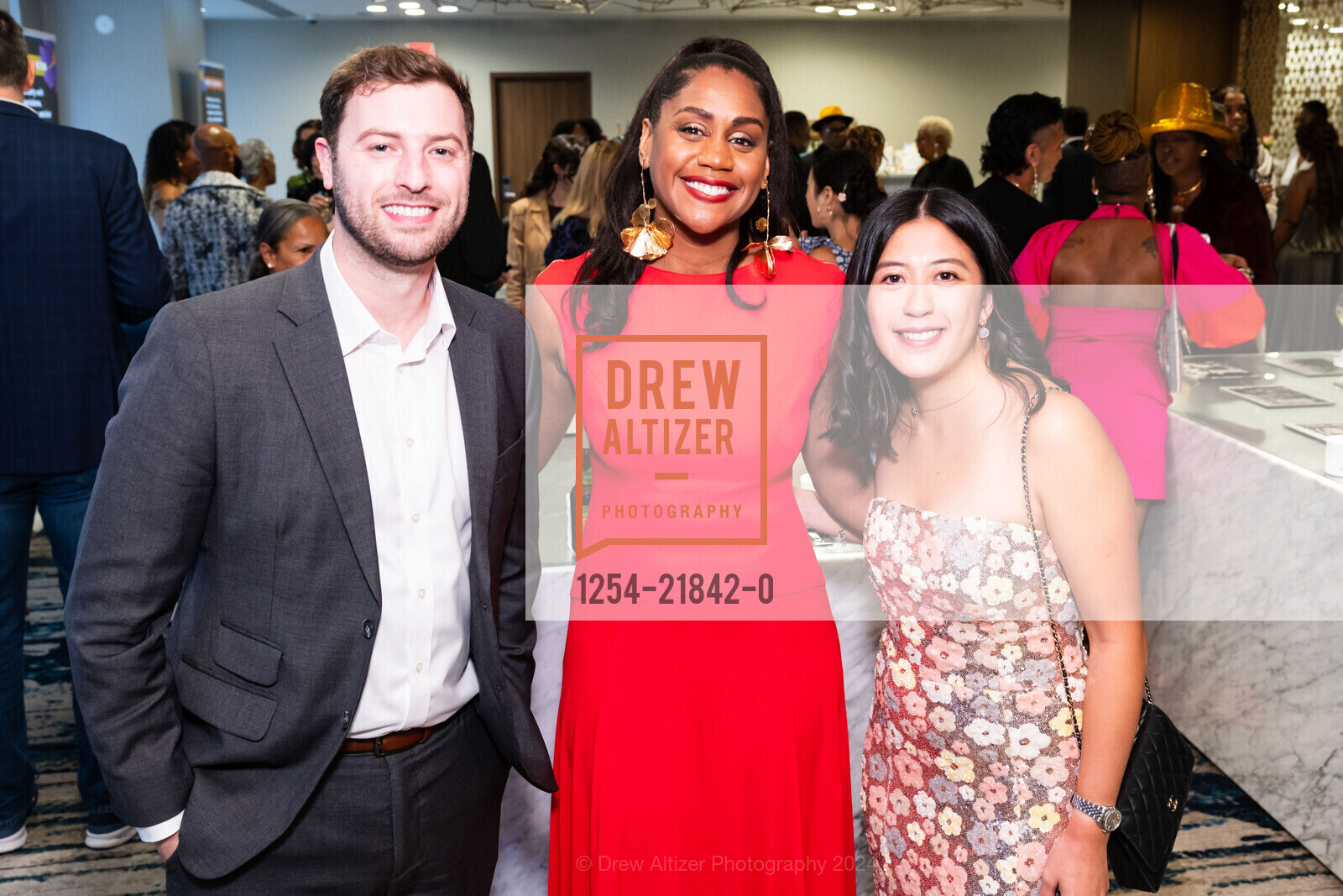 Eric Schulkin, Shakirah Simley, Stephanie Leung, Photo #1254-21842-0