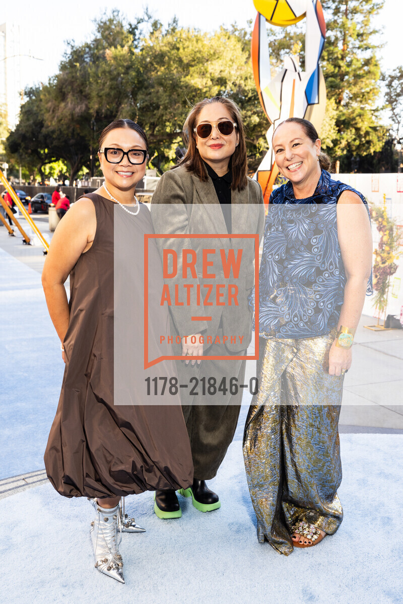 Geraldine Magarelli, Rachel Rillo, Daniela Barone, San Jose Museum of Art's Gala, Auction, + After Party, San Jose Museum of Art. 110 South Market Street, September 21st, 2024, Photo #1178-21846-0 Geraldine Magarelli, Rachel Rillo, Daniela Barone, Photo #1178-21846-0