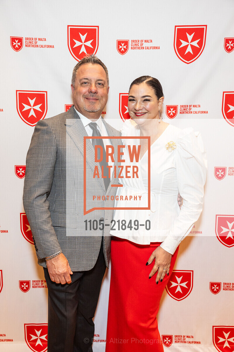 Darin Buscaglia, Cindy Buscaglia, Order of Malta's 16th Annual Champions Gala A KNIGHT FOR CHAMPIONS: Silver Chalice Awards Dinner, St. Francis Yacht Club. 700 Marina Boulevard, September 24th, 2024, Photo #1105-21849-0 Darin Buscaglia, Cindy Buscaglia, Photo #1105-21849-0