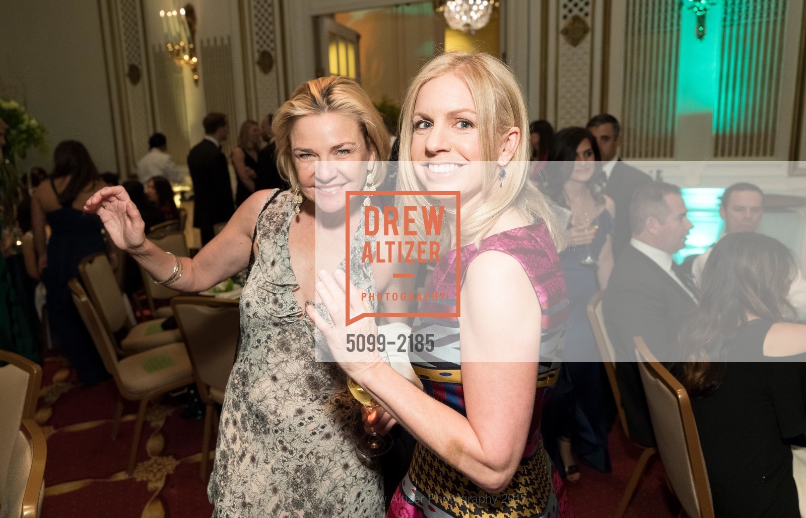 Ellen Fetty, Erin Collier, 20th Annual Raphael House Gala 2017 "There's No Place Like Home", Palace Hotel. 2 New Montgomery, San Francisco, May 13th, 2017, Photo #5099-2185 Ellen Fetty, Erin Collier, Photo #5099-2185